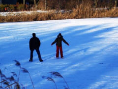 Heimatverein Warendorf: Wintervergnügen 2006 am zugefrorenen Emssee