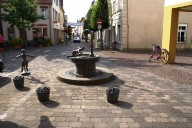 Heimatverein Warendorf: Der Spielbrunnen am Heumarkt